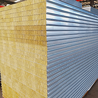 ?巖棉板是一種新型的保溫、隔燃、吸聲材料